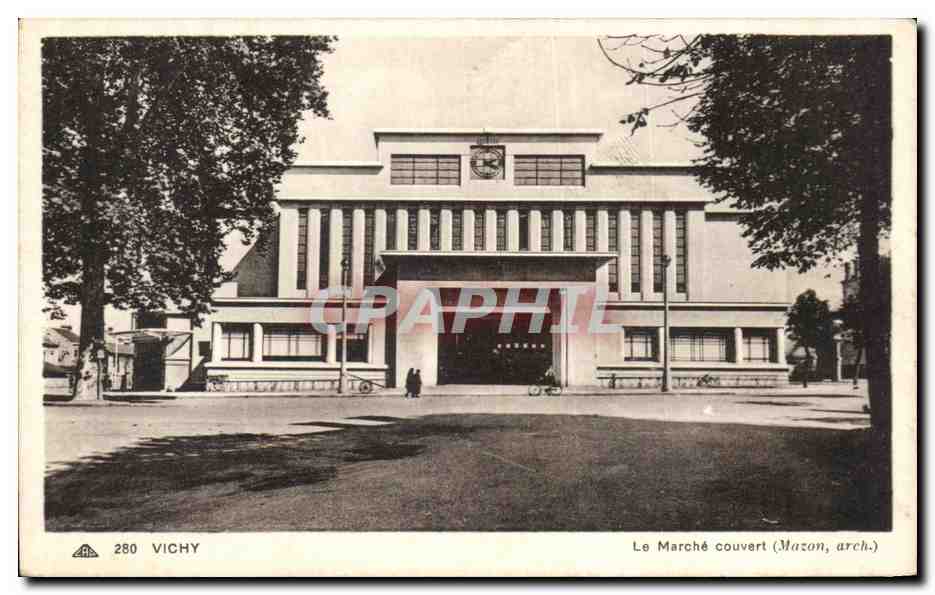 CPA Vichy le marche couvert 