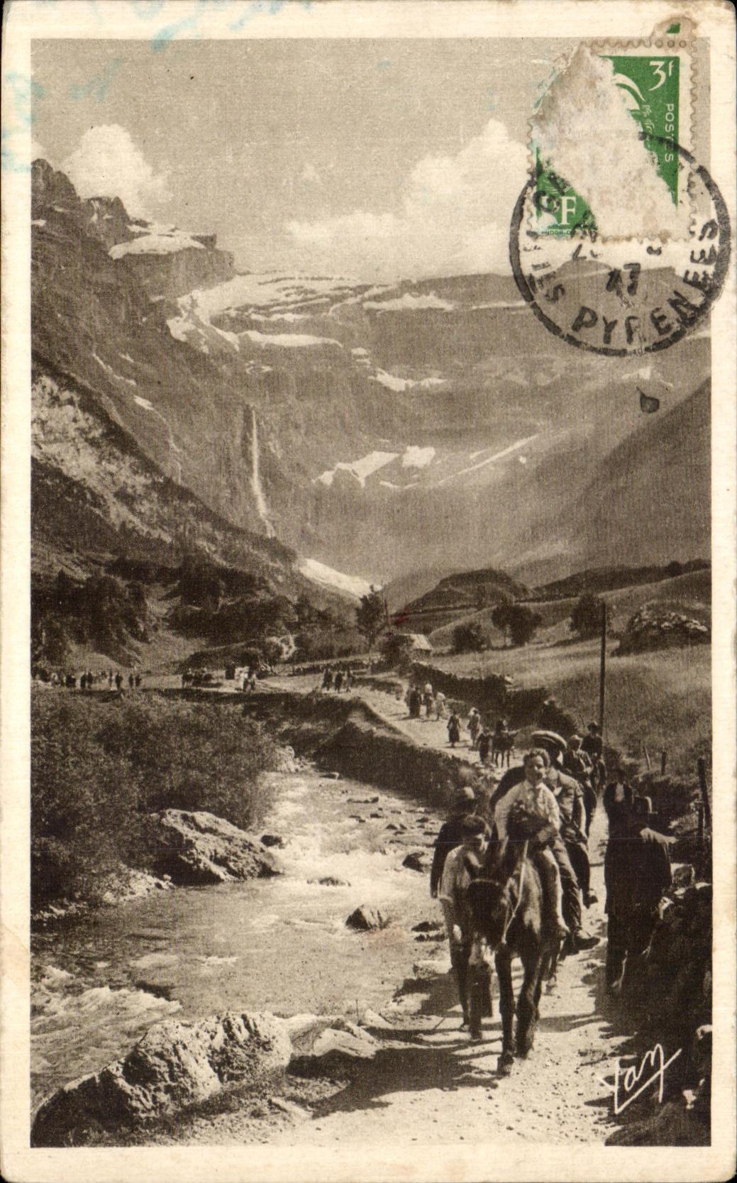 CPA Gavarnie Retour du cirque Ane Donkey Yvon
