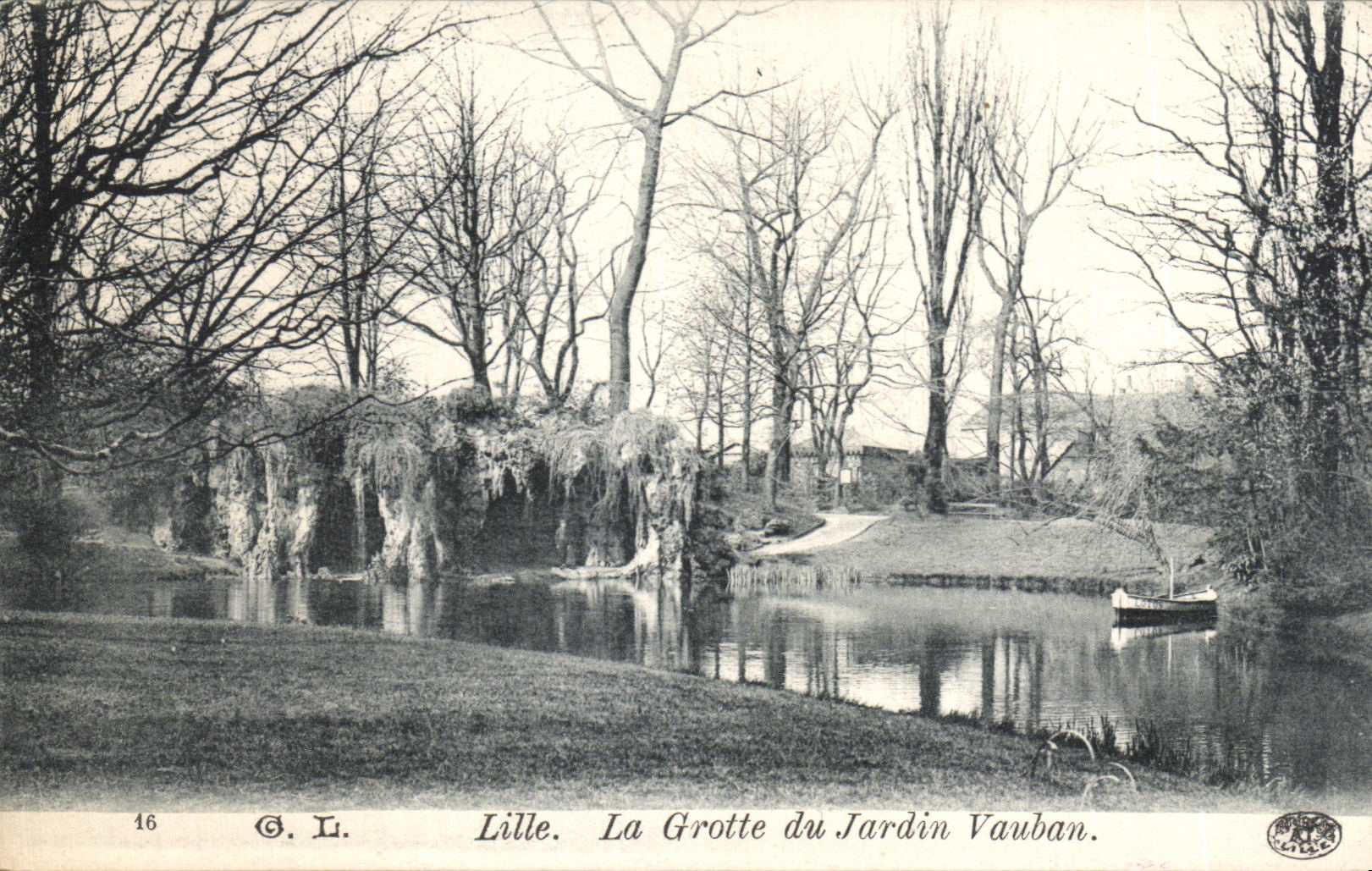 CPA Lille la grotte du jardin vauban
