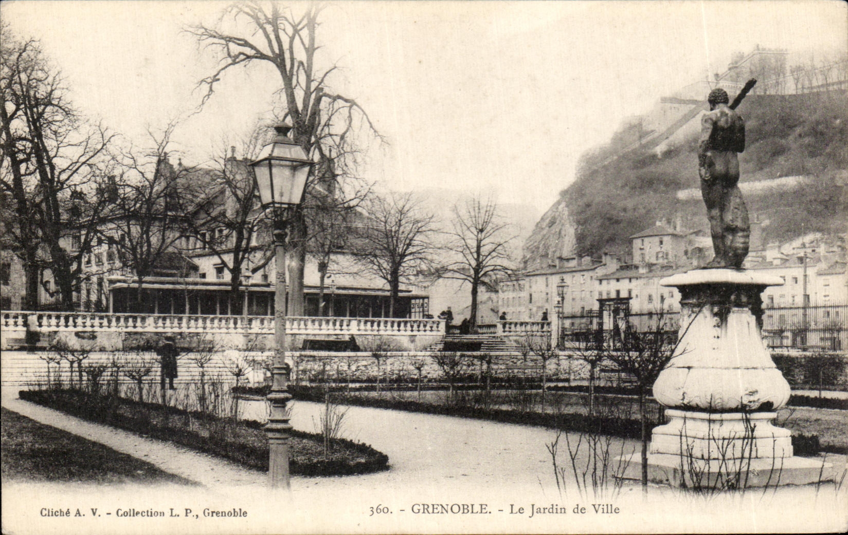 Grenoble - Le Jardin de Ville — Cliché A. V., Collection L. P., n° 360