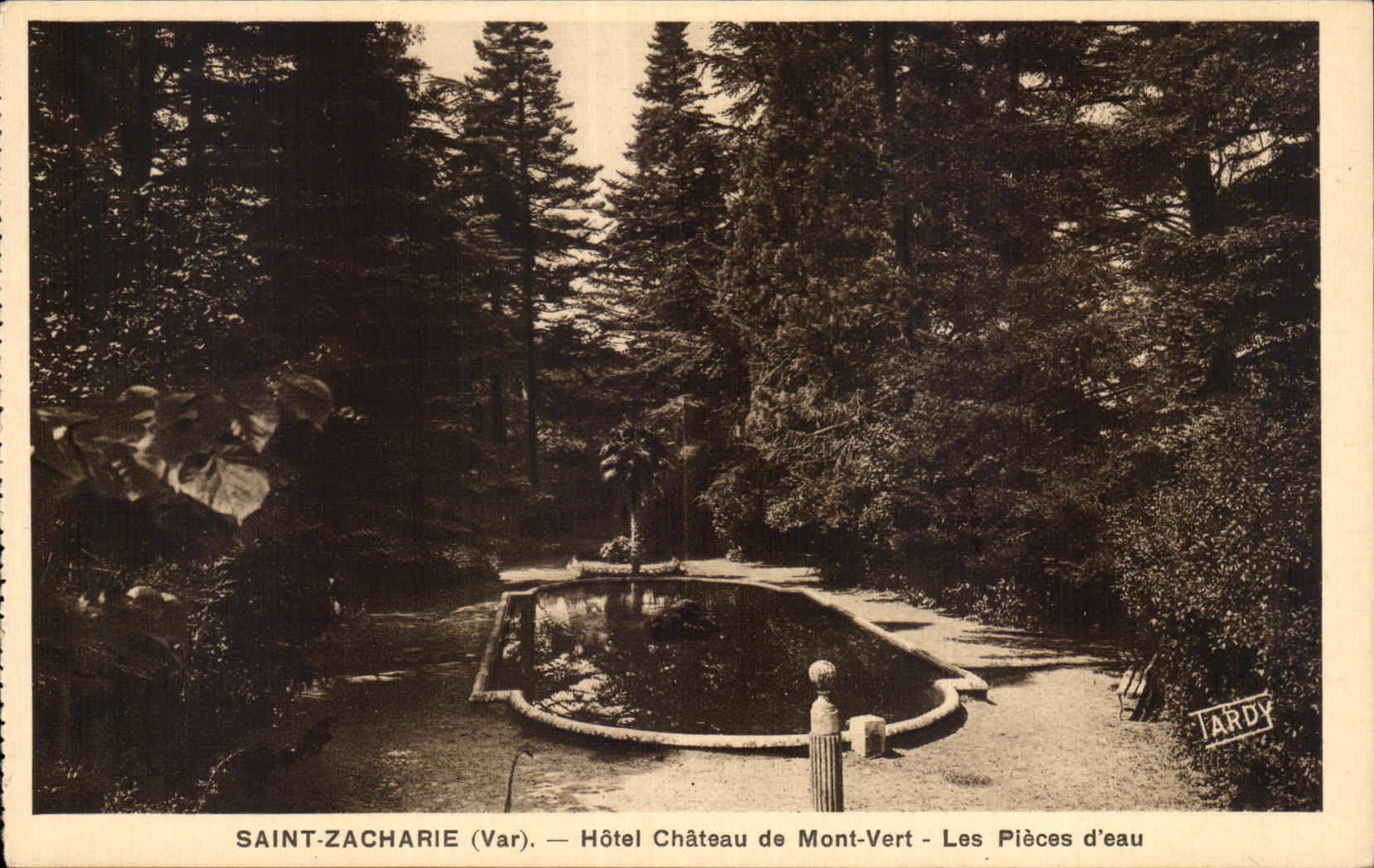 Saint-Zacharie (Var) — Hôtel Château de Mont-Vert — Les Pièces d'eau — Tardy