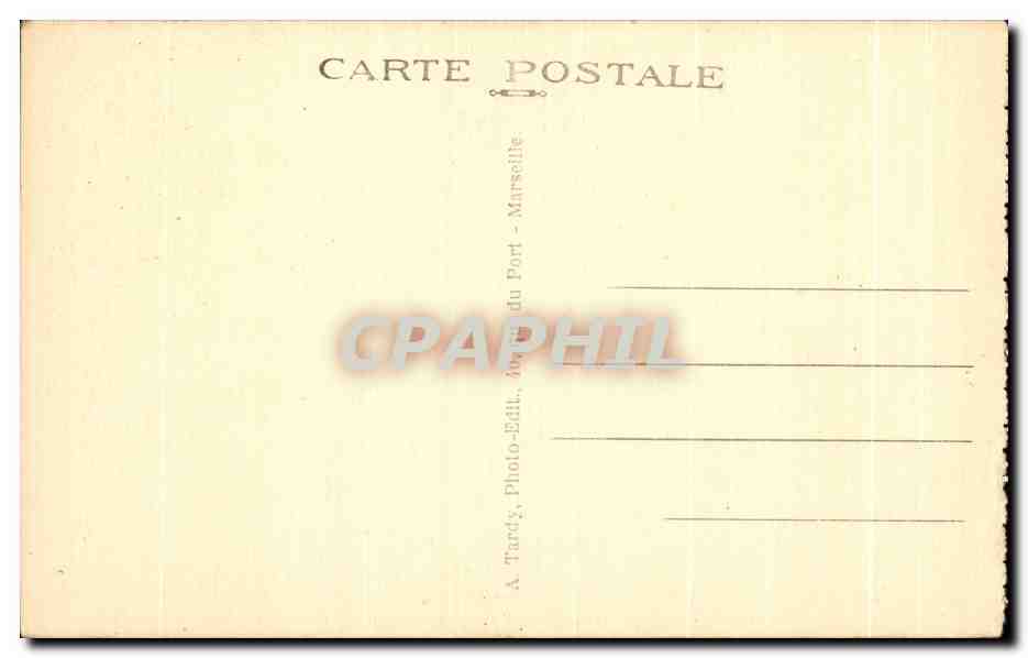 Saint-Zacharie (Var) — Hôtel Château de Mont-Vert — Fontaine Empire — Achterkant