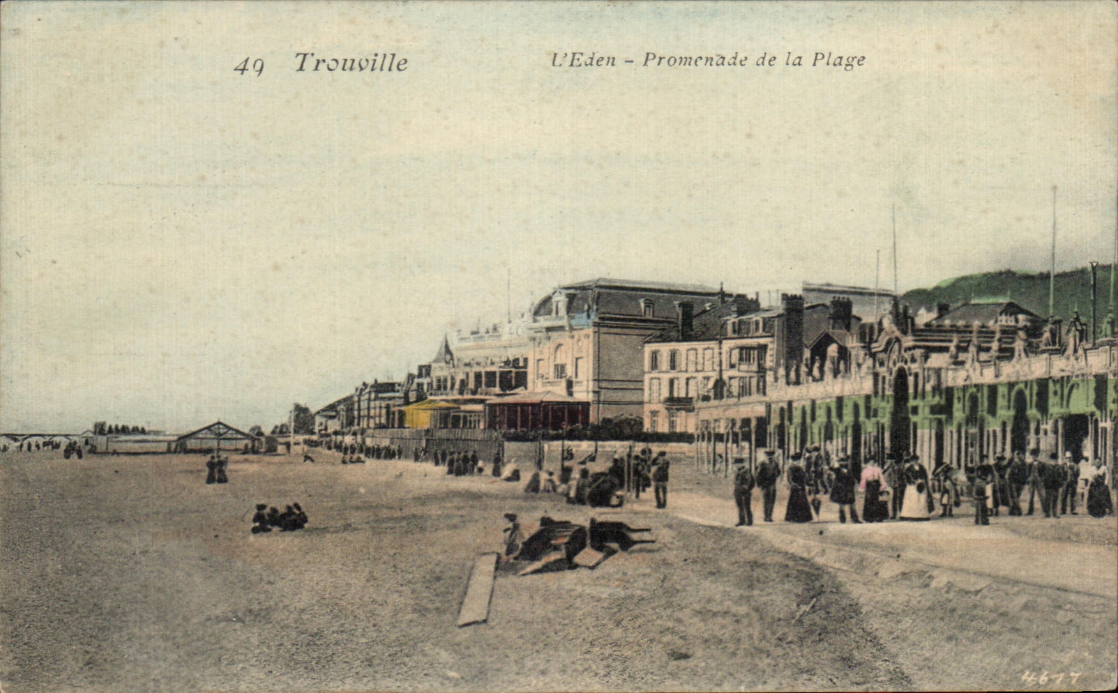 CPA Trouville L'eden Promenade de la plage 