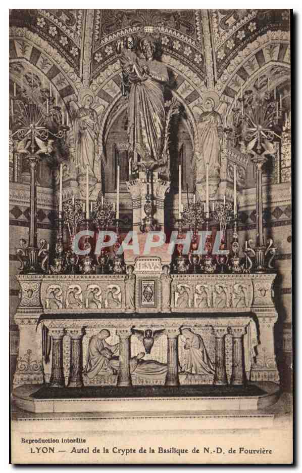 LYON — Autel de la Crypte de la Basilique de N.-D. de Fourvière — Reproduction interdite