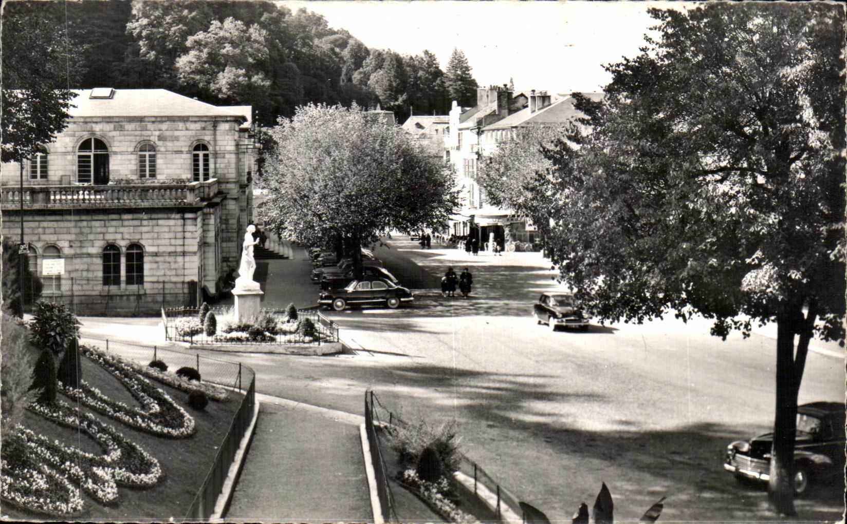 Avenue des Thermes — Bagnères-de-Bigorre — Édition CPAPHIL