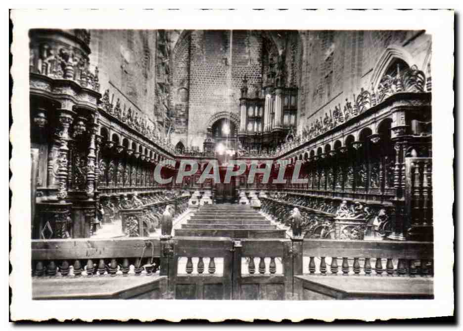 CPsM Saint Bertrand de comminges choeur de la cathdrale les stalles et le buffet d'orgues