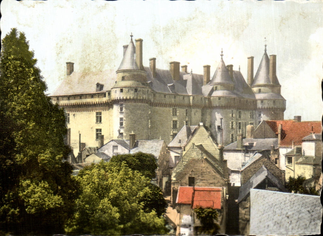 Langeais — El Castillo y la Ciudad — Ediciones de Lujo Estel, serie E1 2151