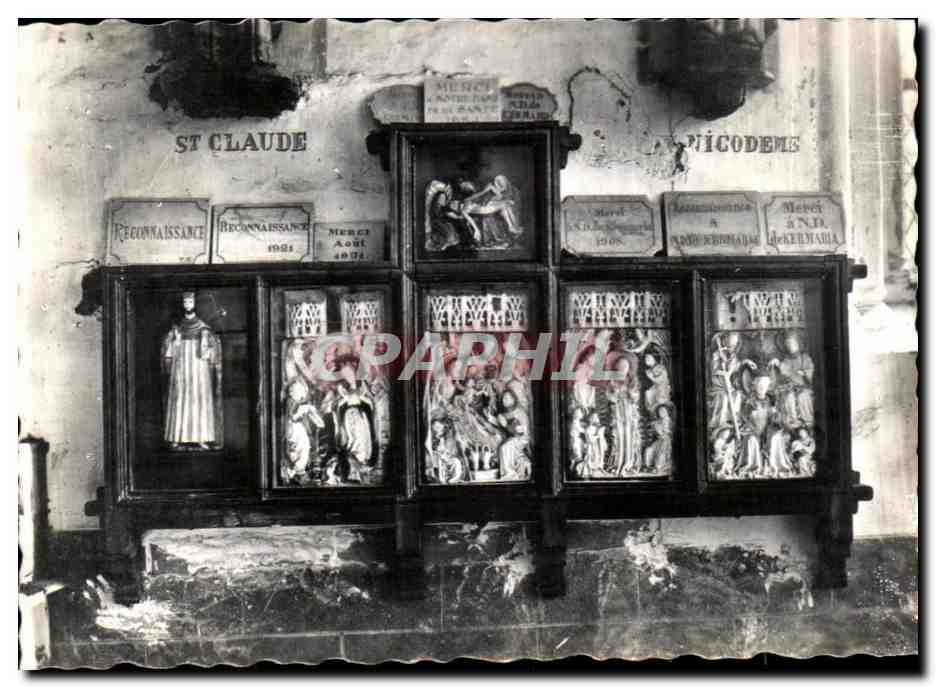 Retable de la chapelle de Kermaria-an-Isquit — Saint Claude — détails sculptés et inscriptions de reconnaissance