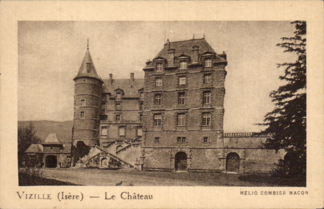 Image Vizille Le Chateau Quintonine Quinquina