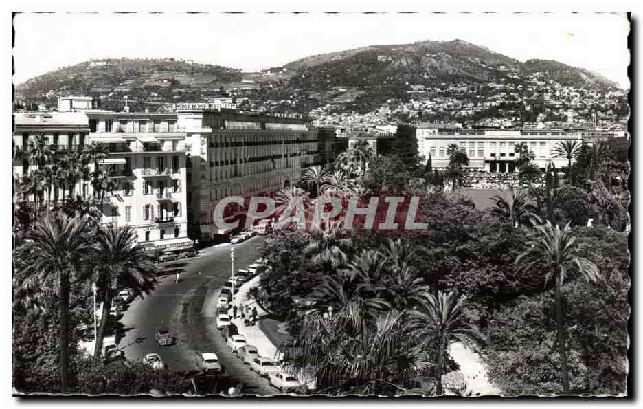 CPA Cote D'Azur Nice Les Jardins Albert I'avenue de Verdun au fond le Casino