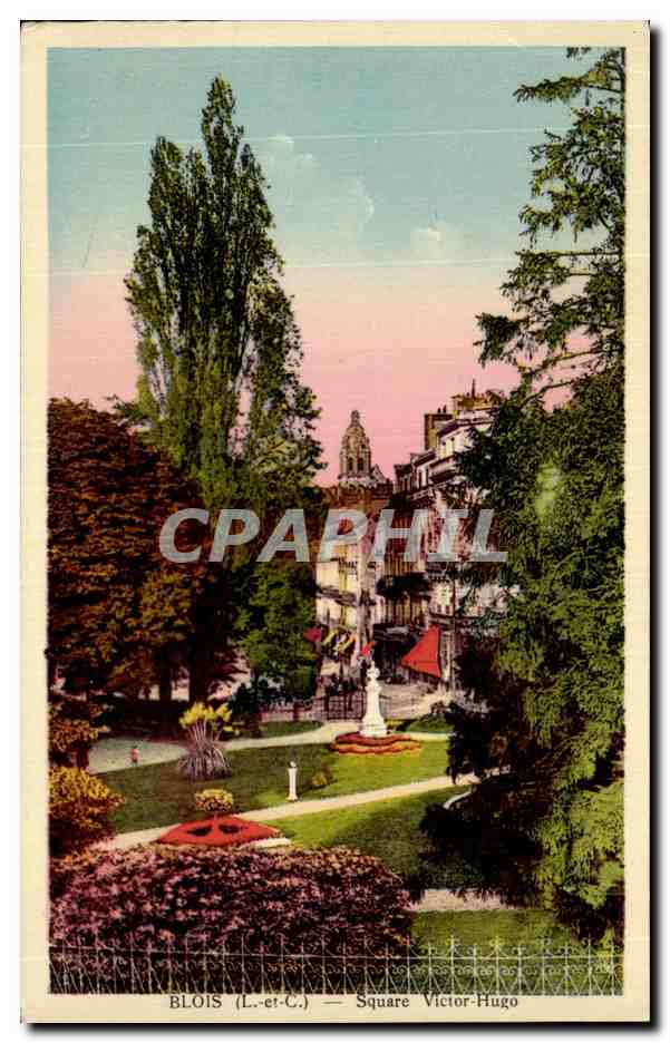 Blois (Loir-et-Cher) — Square Victor-Hugo
