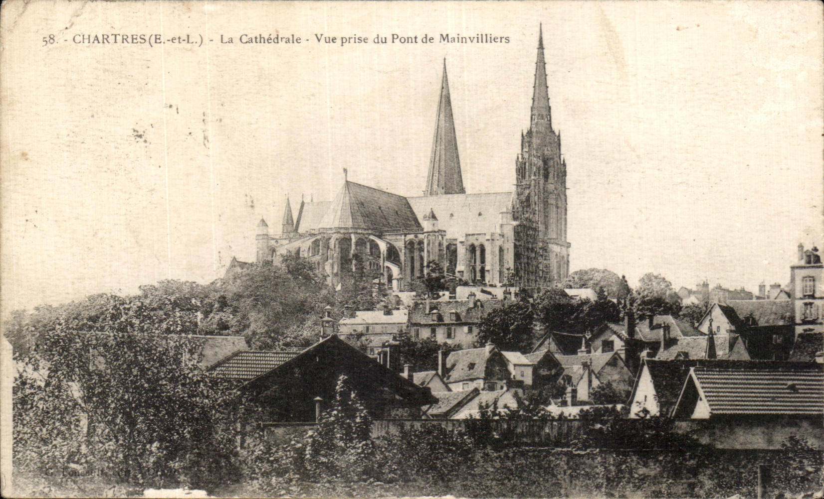 Chartres (E-et-L.) - La Cathédrale - Vue prise du Pont de Mainvilliers