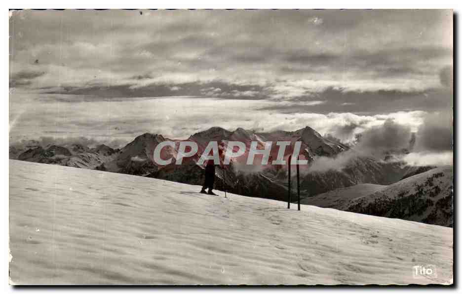 CPA Vallee d aure le lustou le batoua vus des pentes du col de portet a droite pistes de ski st lary