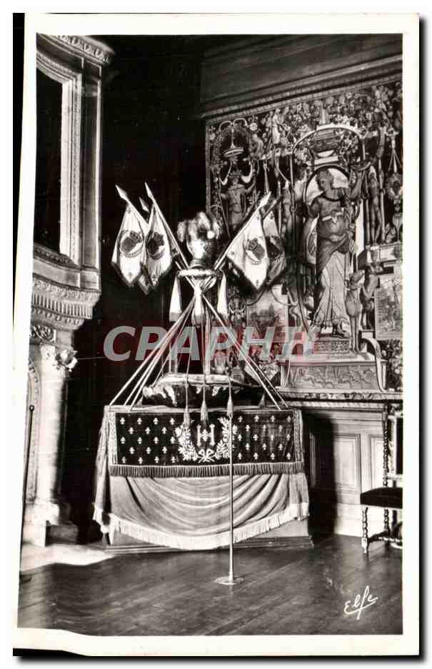 Intérieur d'un château — chapelle ou oratoire — éditeur Taulouzen, n°619