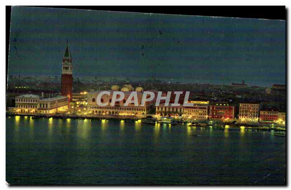 CPA Venezia Panorama del Bacino S Marco Notturno Panorama du Bassin St Marc Nocturno Panorama of the Marcus Basin