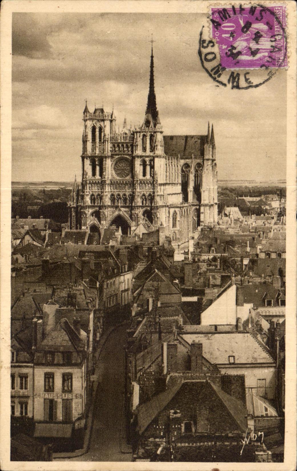 CPA La Douce France Amiens Somme La Cathedrale Vue Du Beffroi