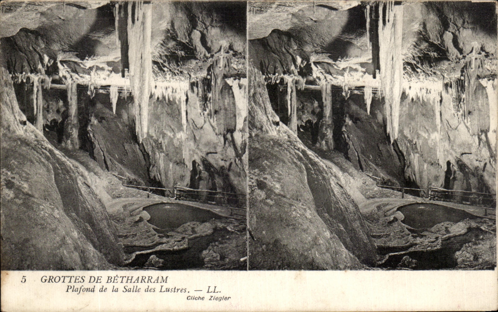 CPA Grottes De Betharram Plafond de la Salle des Lustres