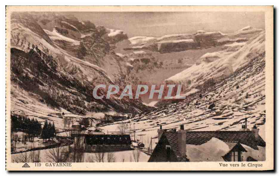 CPA Gavarnie Vue Vers le Cirque