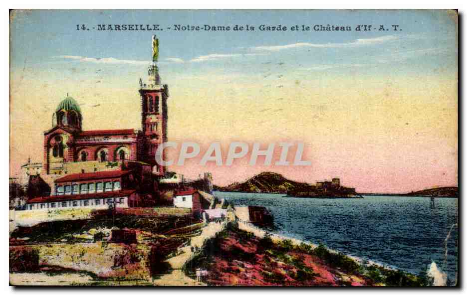 CPA Marseille Notre Dame de la Garde et le Chateau d'If