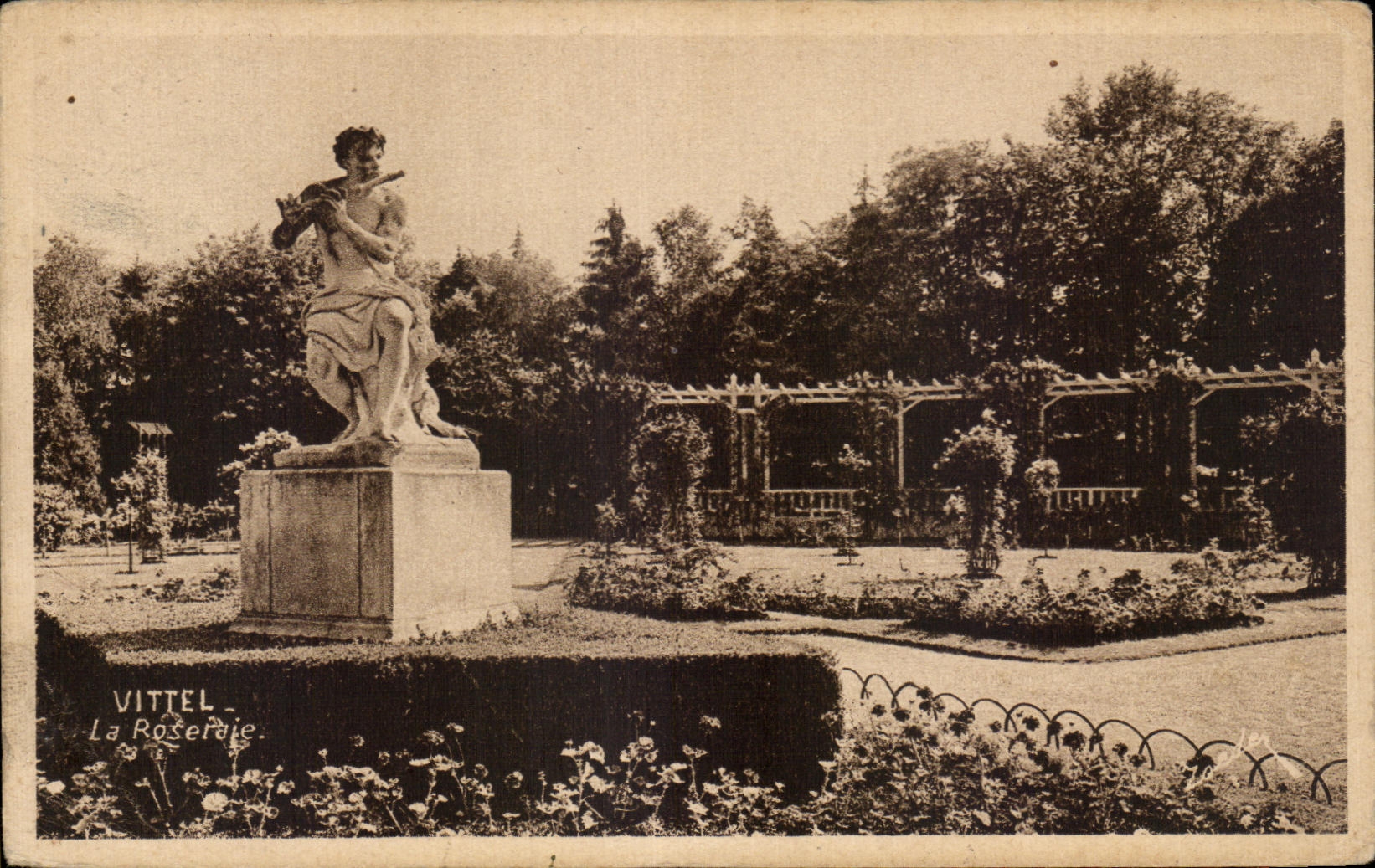 CPA Vittel La Roseraie
