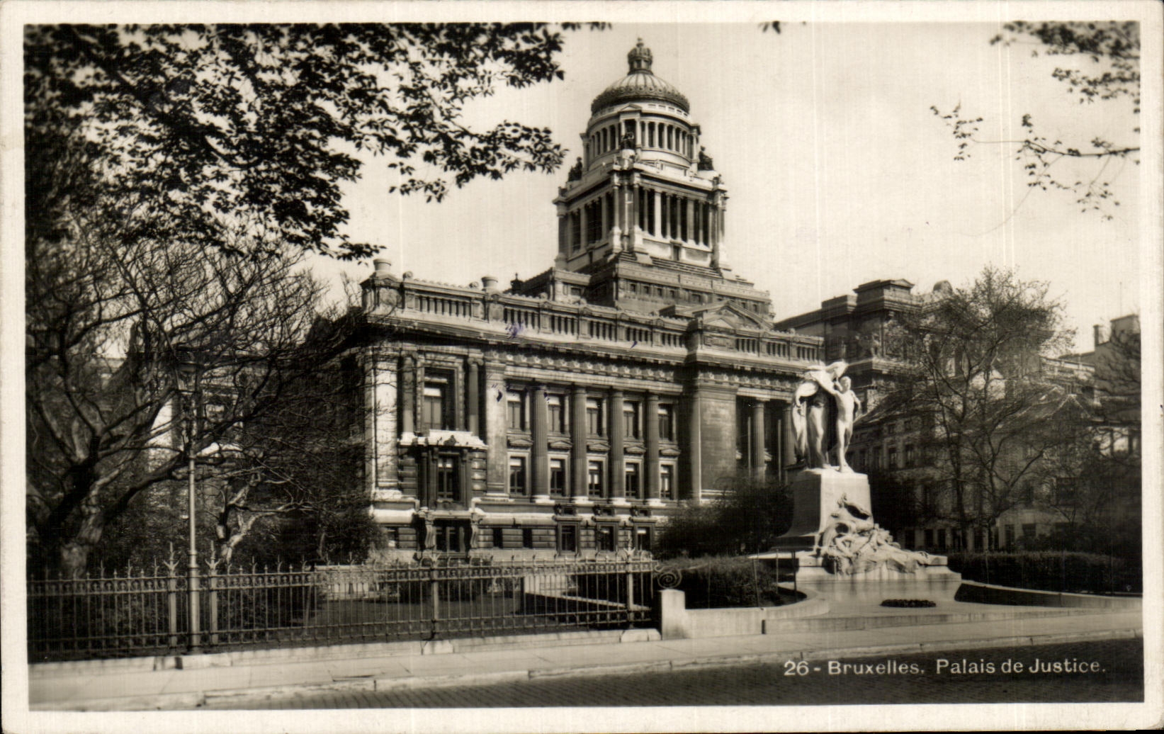 CPA Bruxelles Palais de Justice