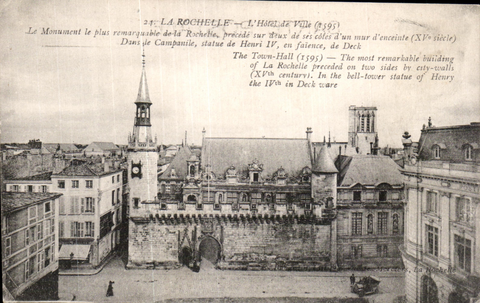 CPA La Rochelle L'Hotel de Ville Le Monument le plus remarquable de la Rochelle