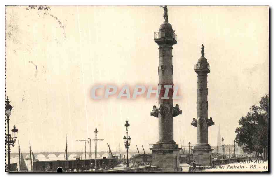 CPA Bordeaux Lex Colonnes Rostrales 