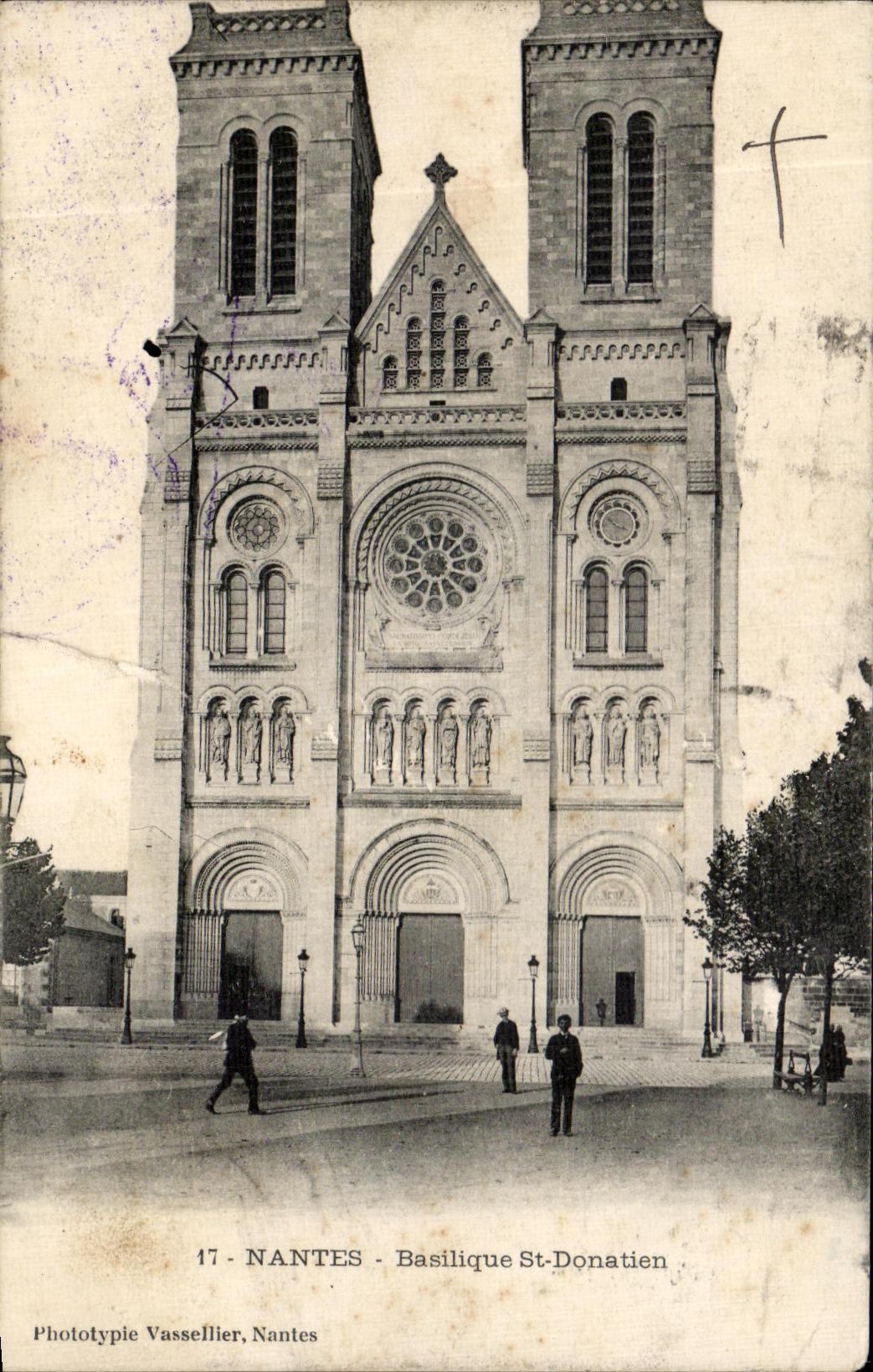 CPA Nantes Basiliques St Donatien