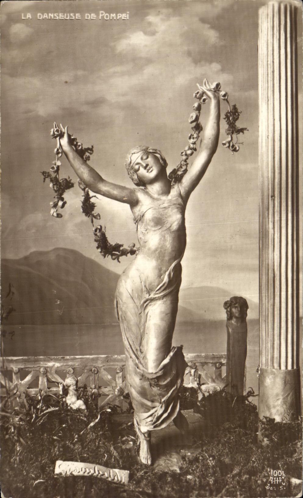 CPA Fantaisie La Danseuse De Pompei