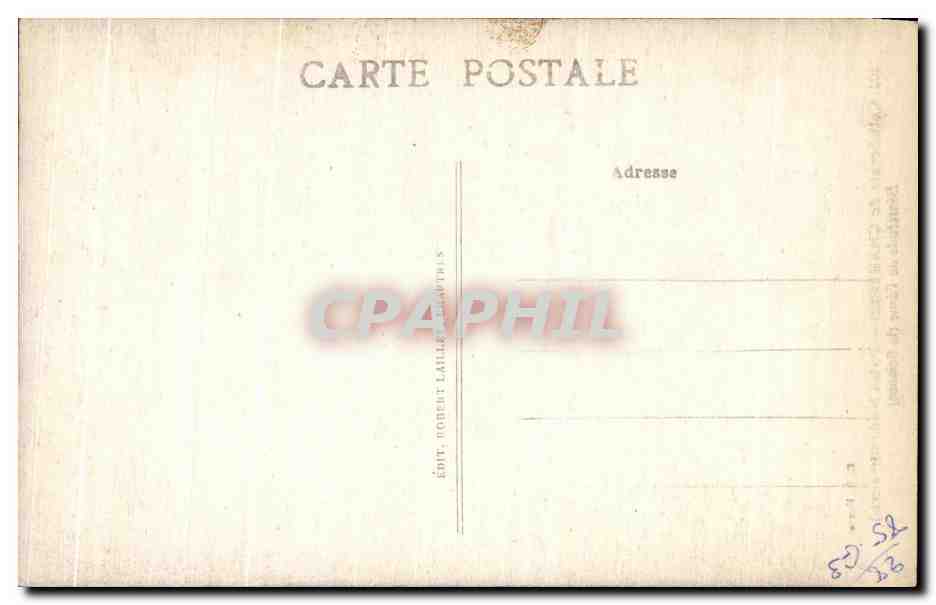 Cathédrale de CHARTRES — Portail Nord (xiii<sup>e</sup> siècle) — Béatitude de l'âme (la Science) — Cl. E. Houvet — Reverso