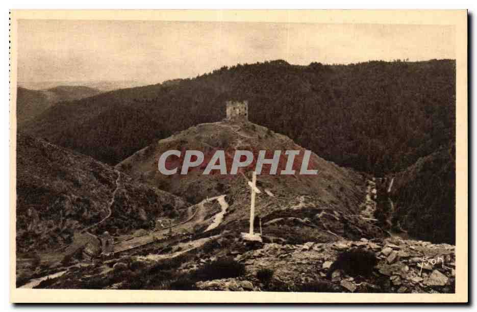 CPA La Douce France Environs de Saint Flour Les ruines feodales du Chateau d'Alleuze