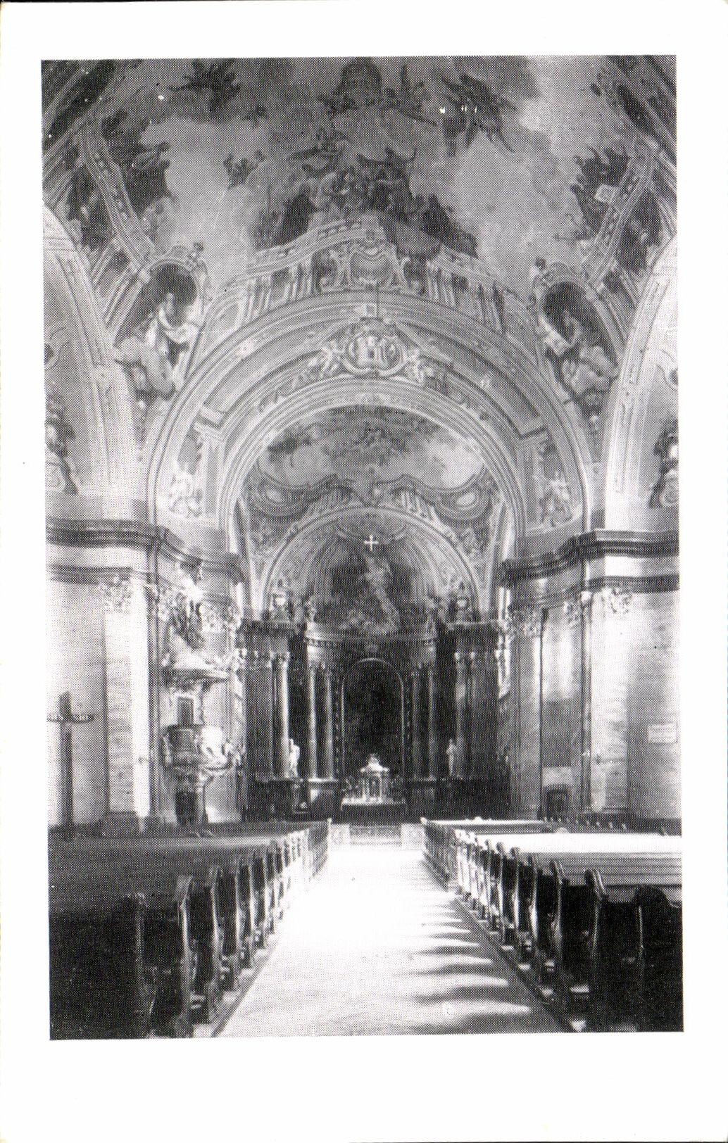 Székesfehérvár — Szt. István templom belseje — XVIII. századi közép — Me 33/554 — Szikra