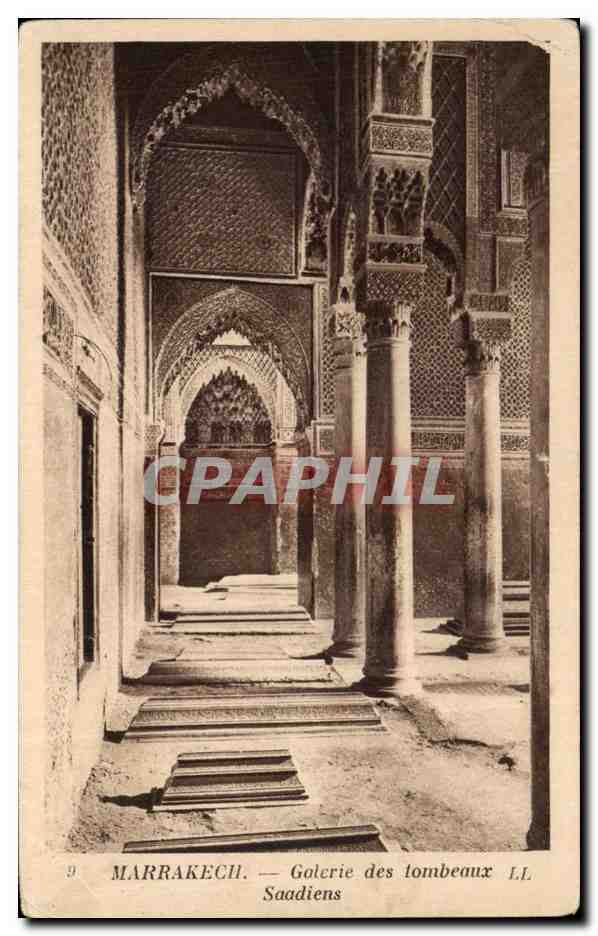 CPA Marrakech Galerie des Tombeaux Saadiens Maroc 
