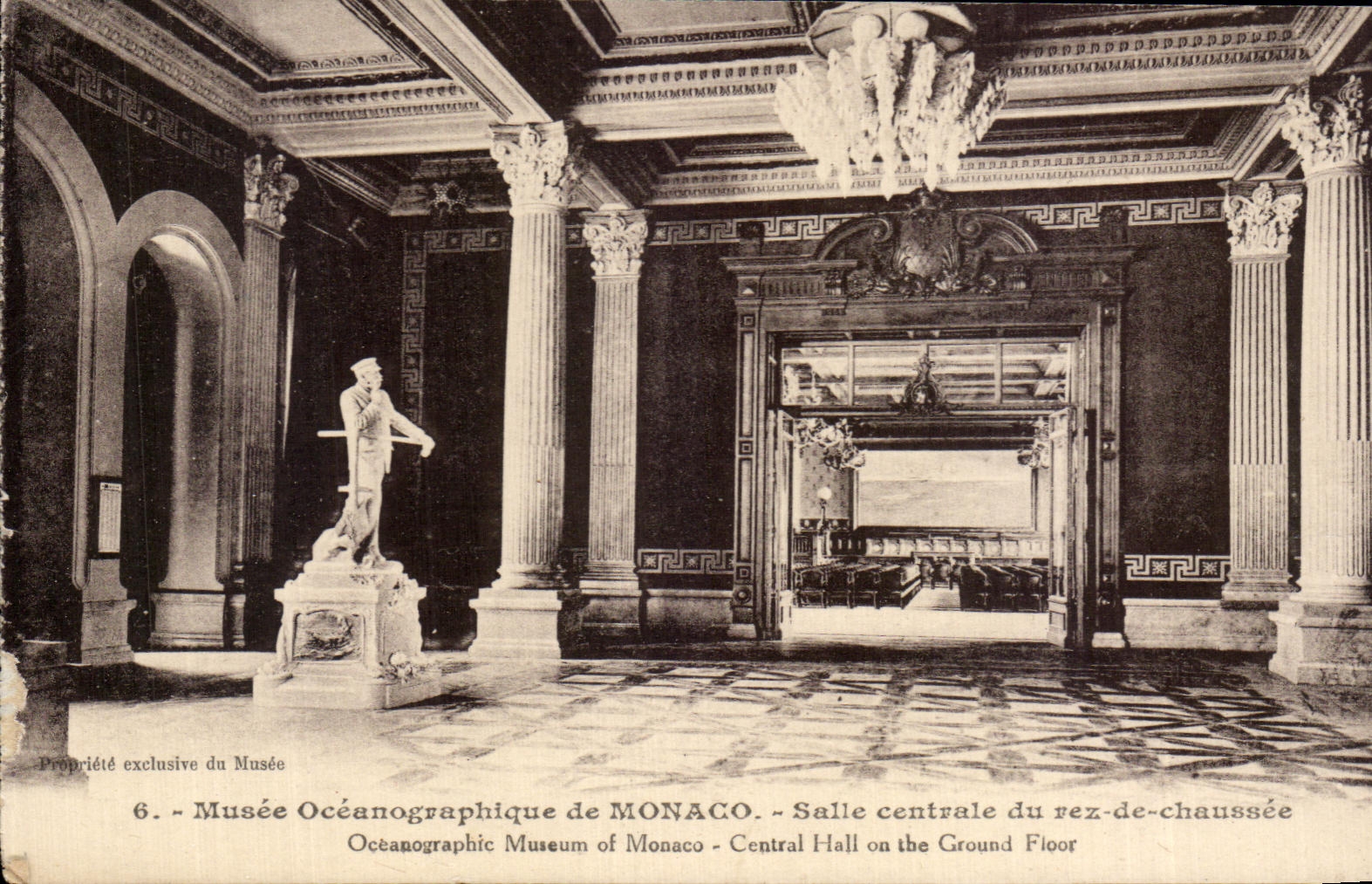 Musée Océanographique de Monaco — Salle centrale du rez-de-chaussée — Établissement de Photographie GILETTA, Nice