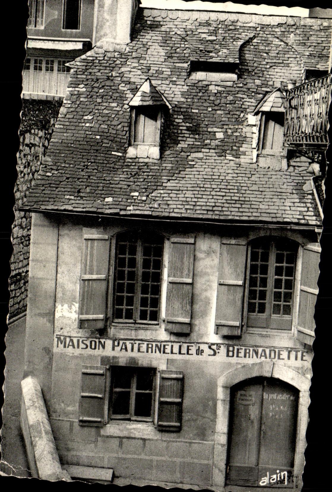CPA Lourdes La Maison Paternelle de Bernadette