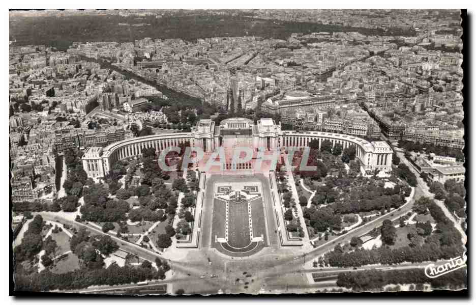 CPA Paris Vue Panoramique vers le Palais de Chaillot