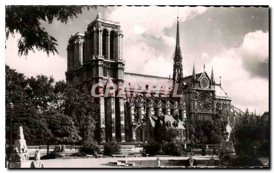 CPSM Paris Vue Generale de Notre Dame