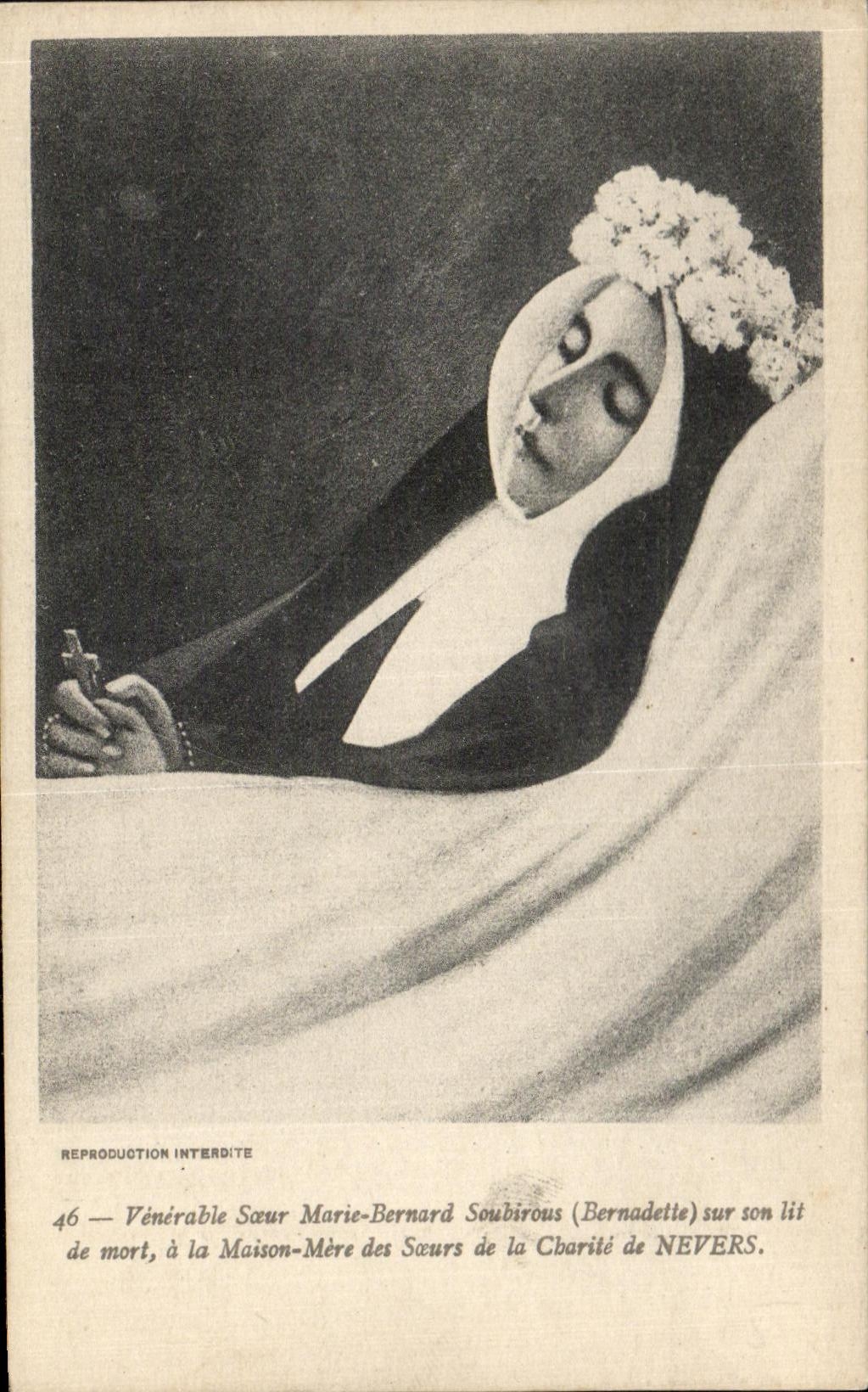 Vénérable Sœur Marie-Bernard Soubirous (Bernadette) sur son lit de mort — à la Maison-Mère des Sœurs de la Charité de NEVERS — n°46