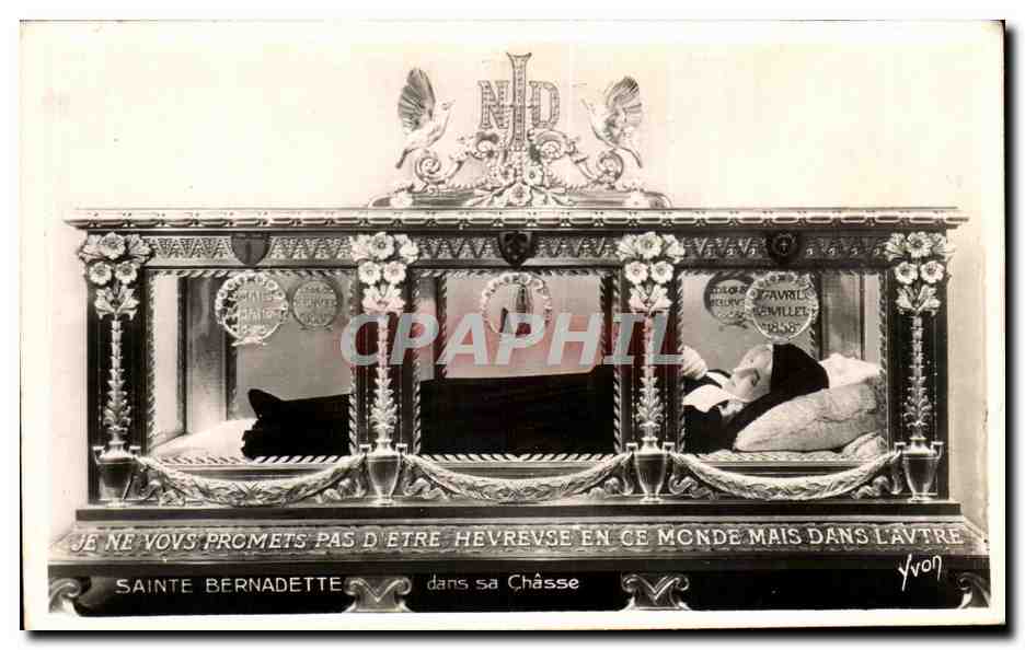CPA Couvent St Gildard Nevers Ste Bernadette dans sa chasse