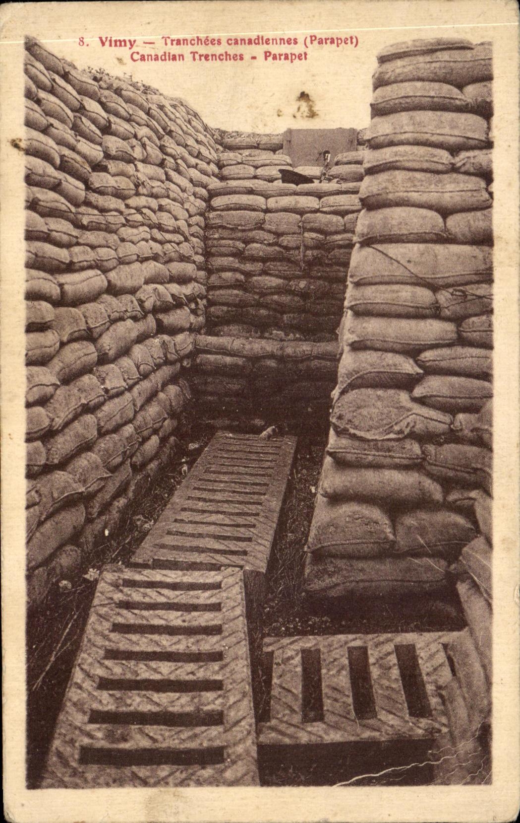 CPA Vimy Tranchees canadlennes Canadian Trenches Parapel Militaria