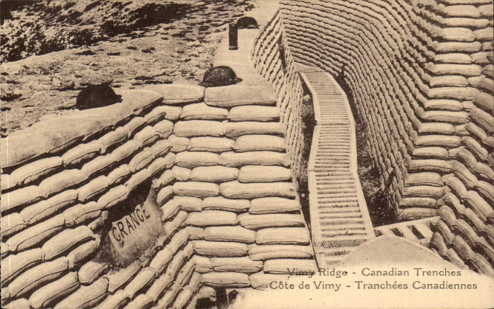 CPA Cote de Vimy Tranchees canadiennes Canada Militaria