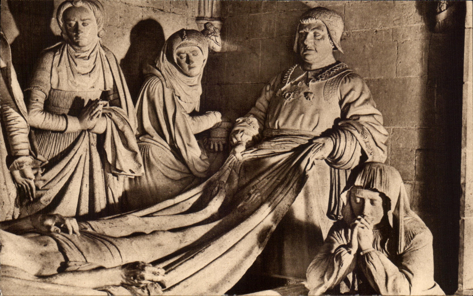 CPA Les Saints De Solesmes Mise au Tombeau Les Amis de Notre Seigneur