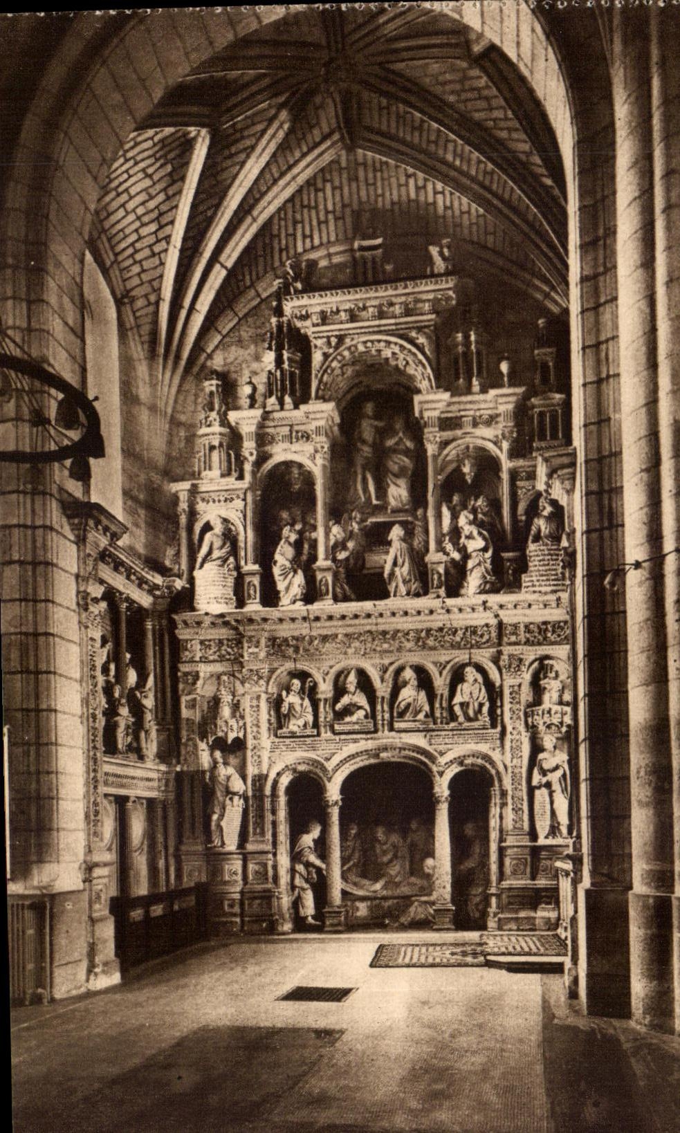 CPA Les Saints De Solesmes La Chapelle de Notre Dame