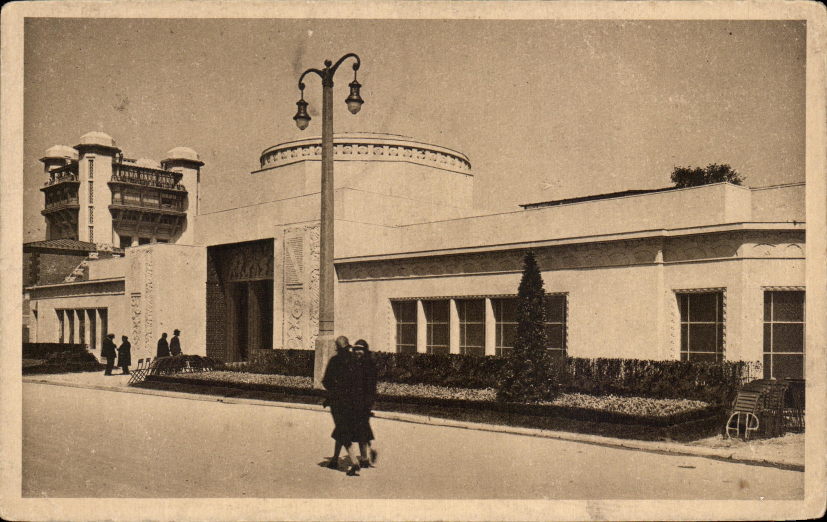 Paris - Ausstellung der dekorativen Künste — Pavillon Nancy und die Region Ostfrankreich — (von Pierre Le Bourgeois, mit Unterstützung von Jean Bourgon)