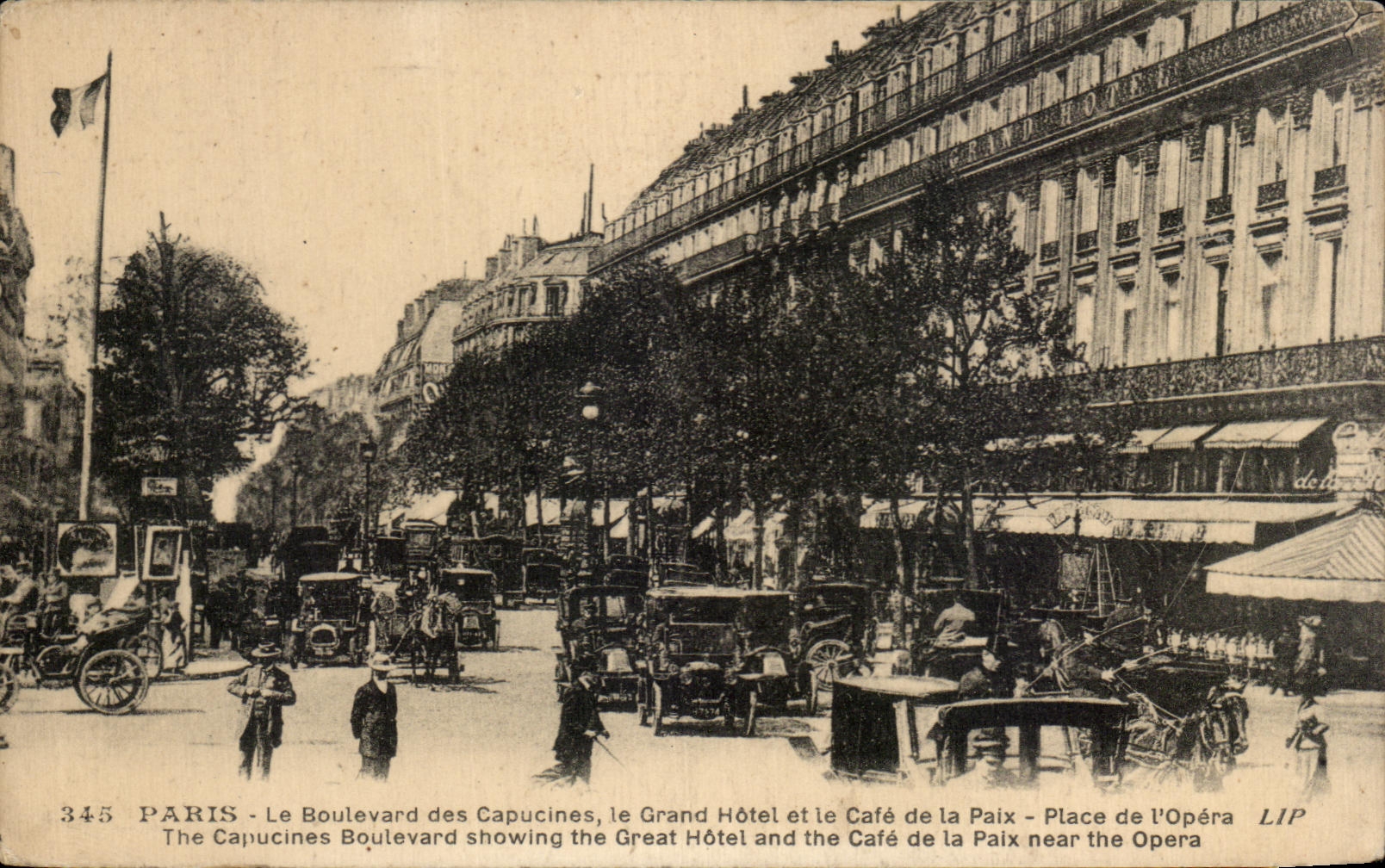 CPA Paris Boulevard des Capucines Le Grand Hotel et le Cafe 