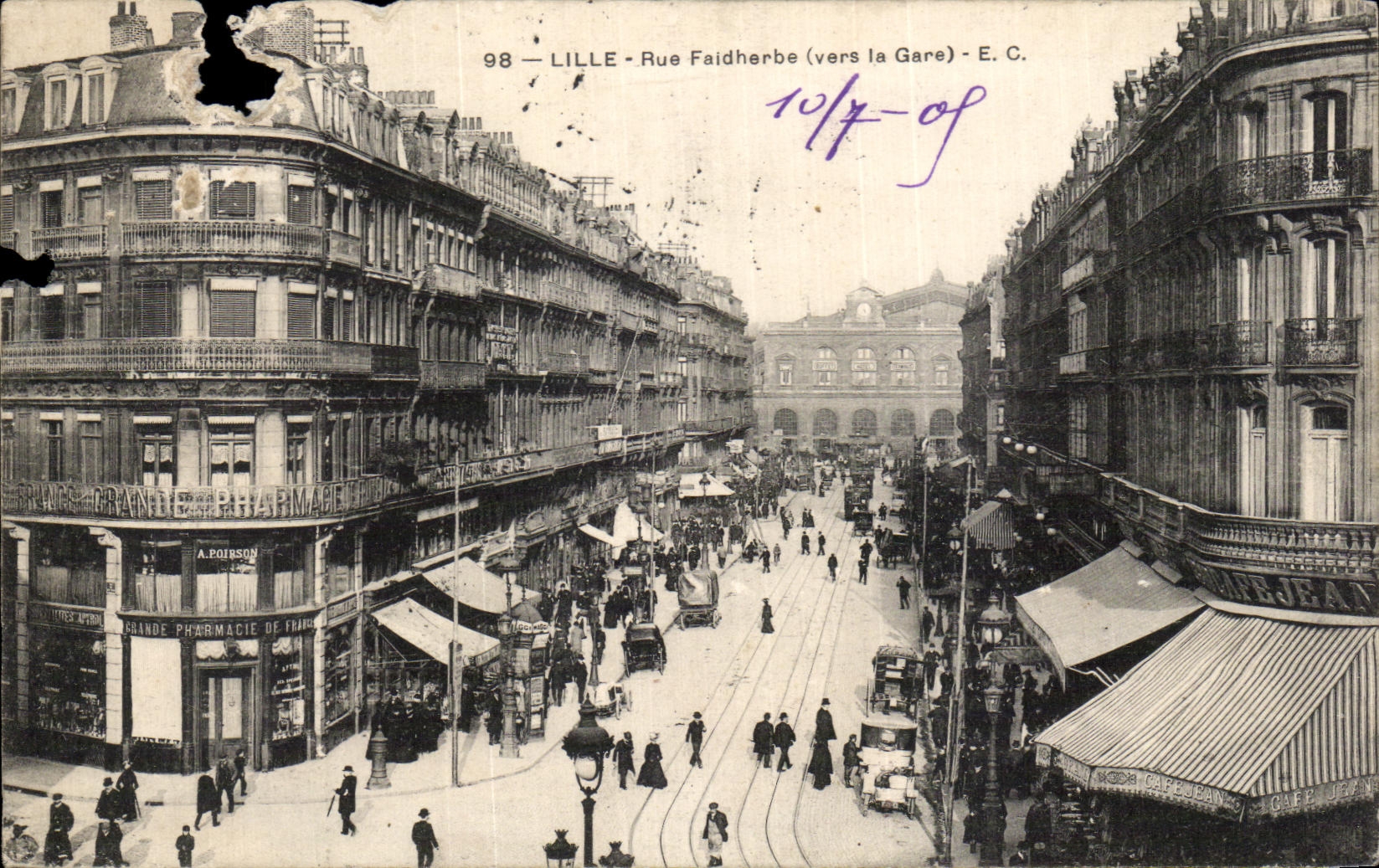 CPA Lille Rue Faidherbe vers la gare