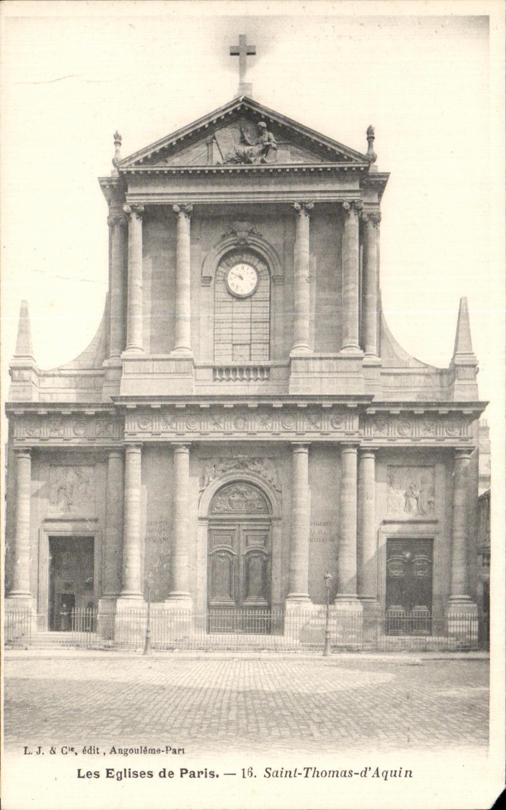 CPA Les Eglises de Paris Saint Thomas d'Aquin 