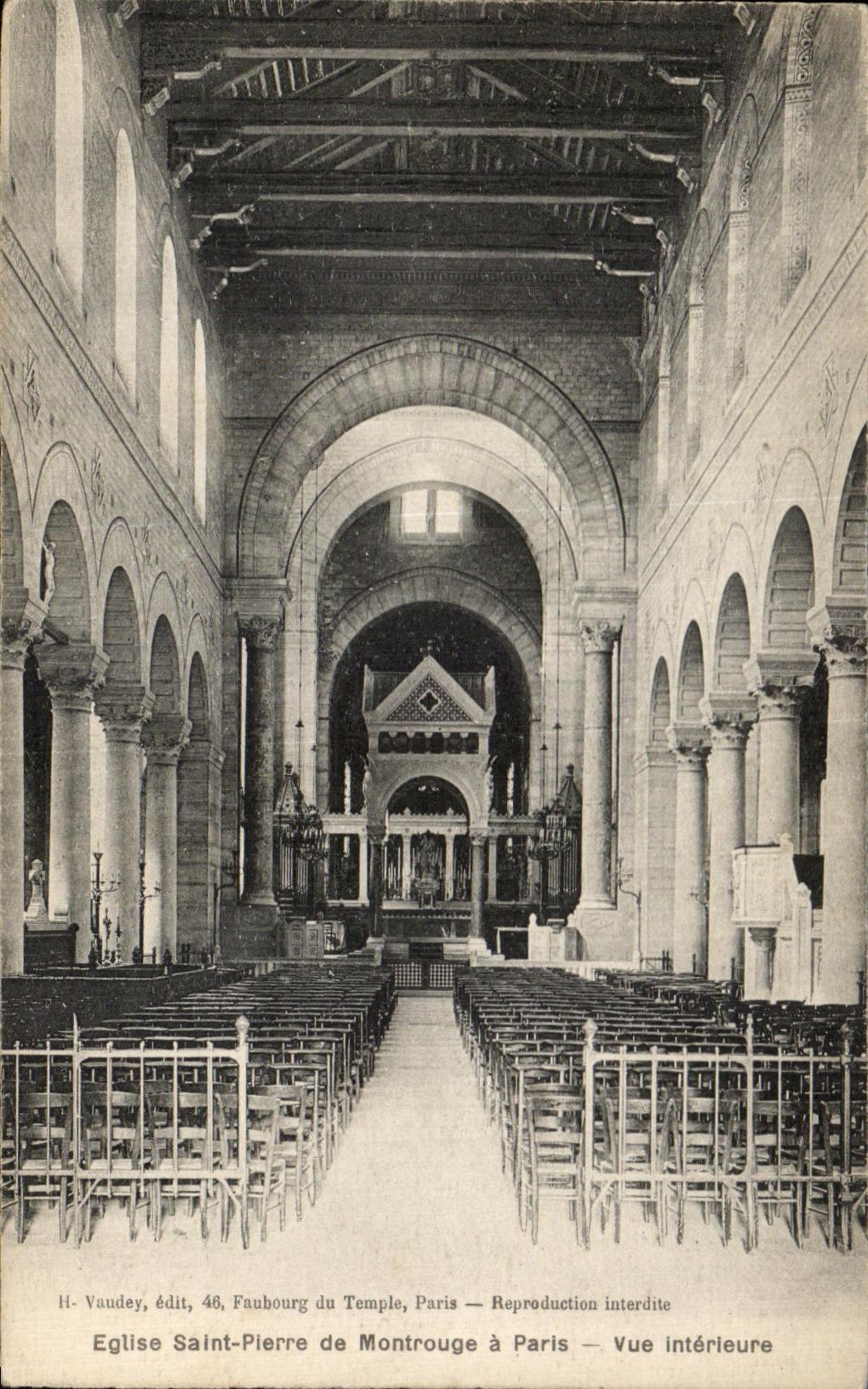 CPA Eglise Saint Pierre de Montrouge Paris Vue interieure 