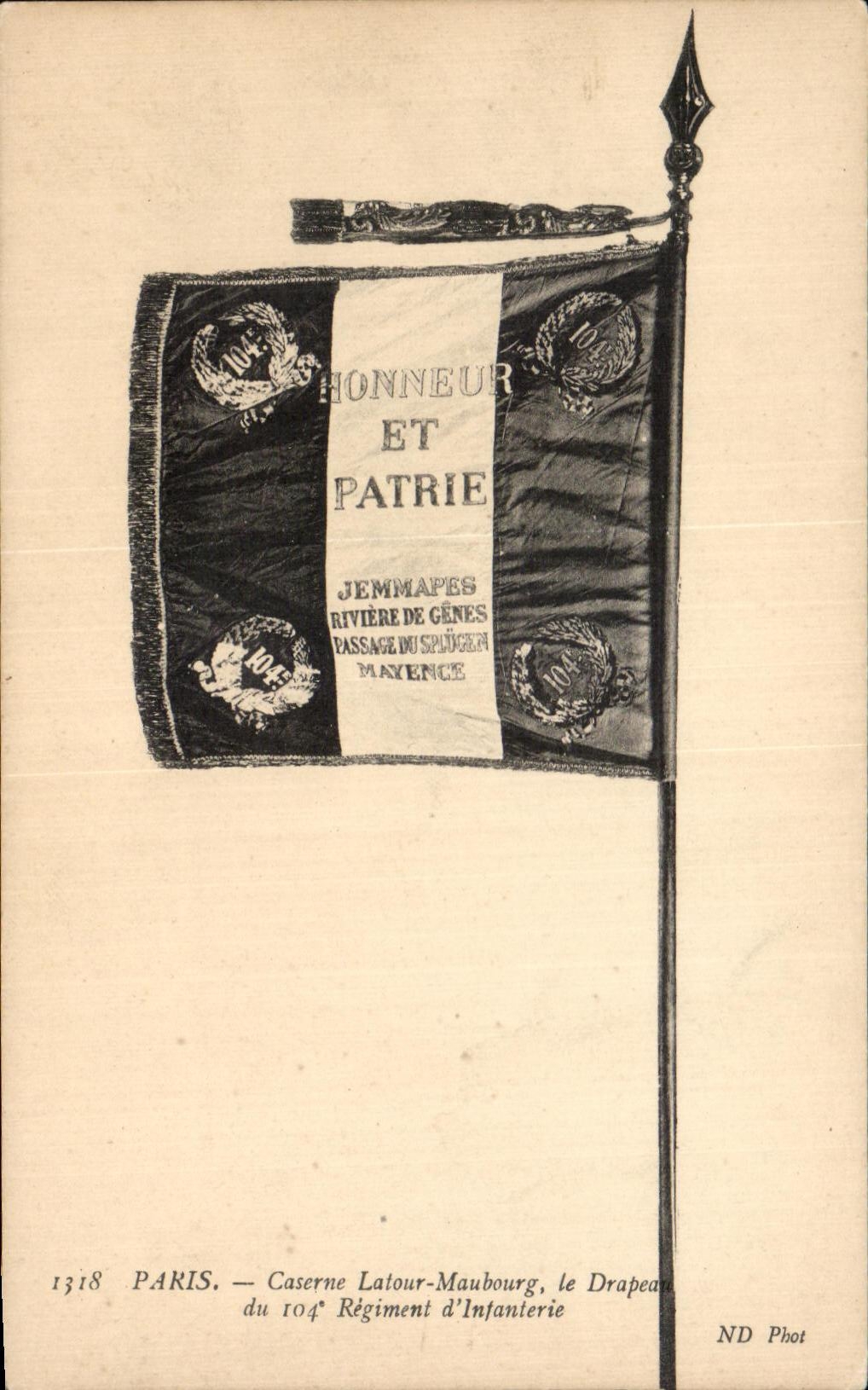 CPA Paris Caserne Latour Maubourg le Drapeau du Regiment d'Infanterie Militaria 