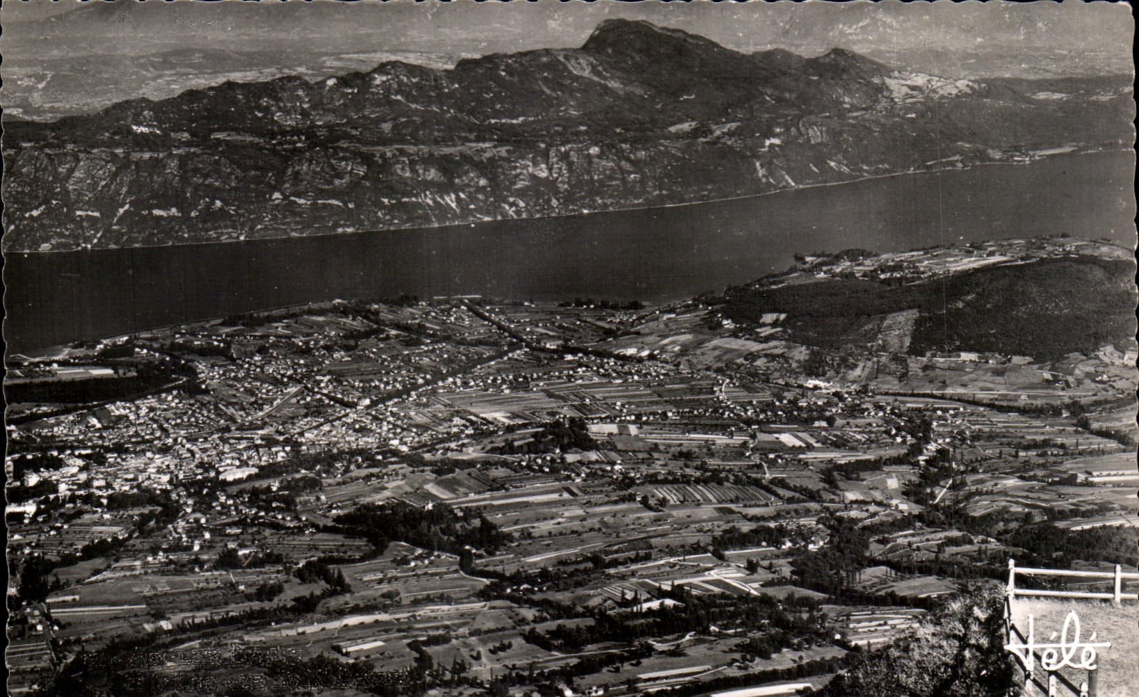 CPSM Aix Les Bains et le Lac Vus du Mont Revard 